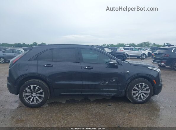 1GYFZER46NF118989 2022 CADILLAC XT4 Dark Blue Вид задньої частини салону