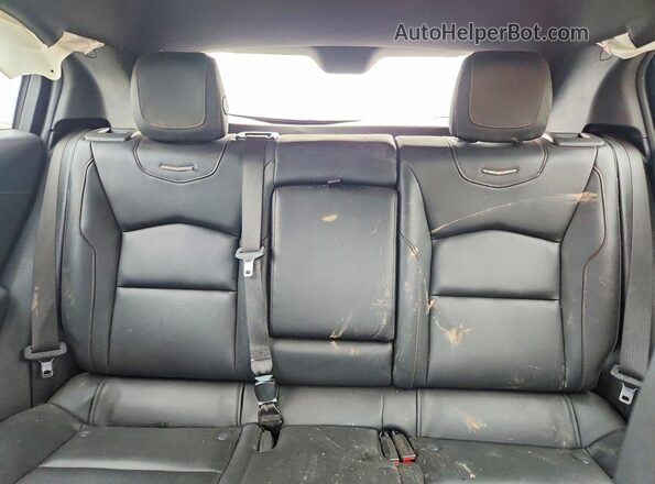1GYFZER4XMF008512 2021 CADILLAC XT4 Black Widok tylnych siedzeń