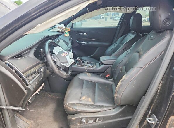 1GYFZER4XMF008512 2021 CADILLAC XT4 Black Widok wnętrza z przodu