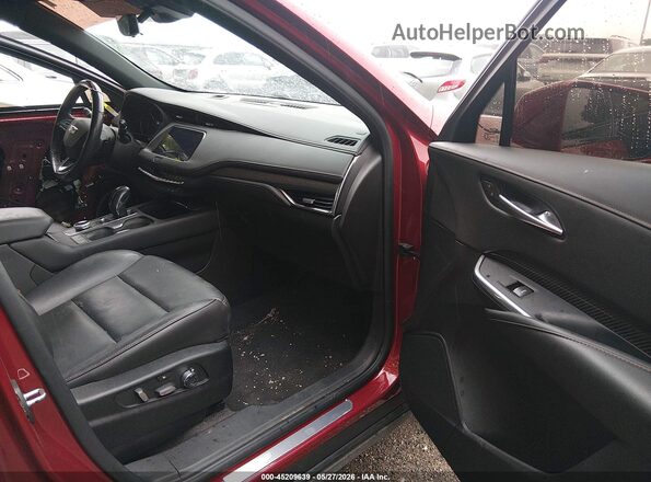 1GYFZFR41KF187591 2019 CADILLAC XT4 Red Սալոնի դիմացի տեսք
