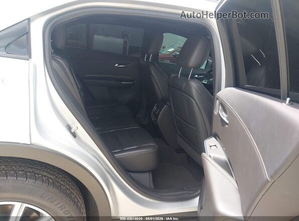 1GYFZFR4XMF054086 2021 CADILLAC XT4 Silver VIN კოდის სტიკერის ხედი