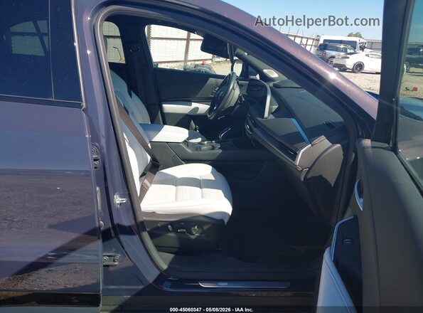 1GYFZFR4XRF193111 2024 CADILLAC XT4 Gray Widok wnętrza z przodu