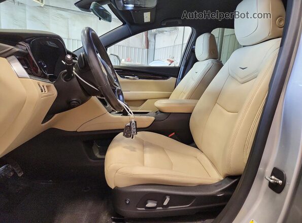 1GYKNARS2KZ213934 2019 CADILLAC XT5 Silver 
