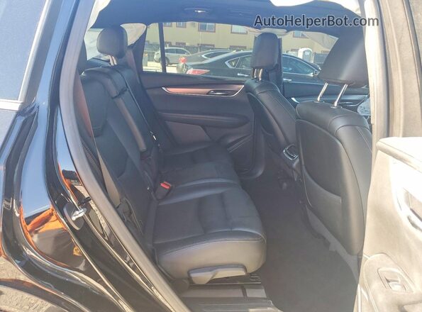 1GYKPAR45MZ221802 2021 CADILLAC XT6 Black Widok wnętrza z tyłu