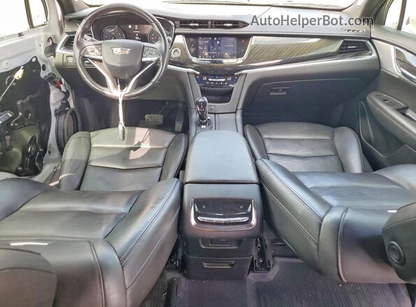 1GYKPCRS6MZ217719 2021 CADILLAC XT6 White Вид панелі приладів