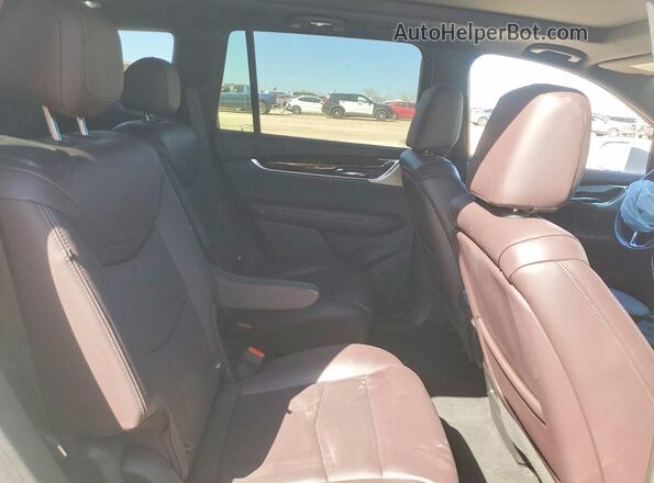 1GYKPCRS8LZ125946 2020 CADILLAC XT6 White Vista interior trasera