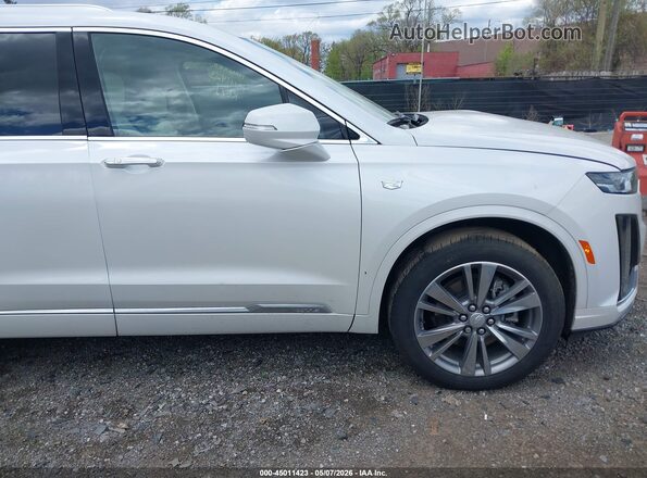 1GYKPDRS8SZ144503 2025 CADILLAC OTHER White Սալոնի հետևի տեսք
