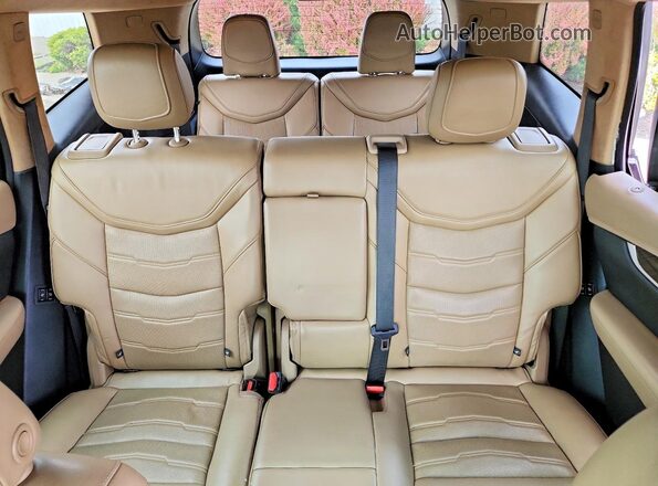1GYKPFRS3MZ100097 2021 CADILLAC XT6 Темно-бордовый Вид задних сидений