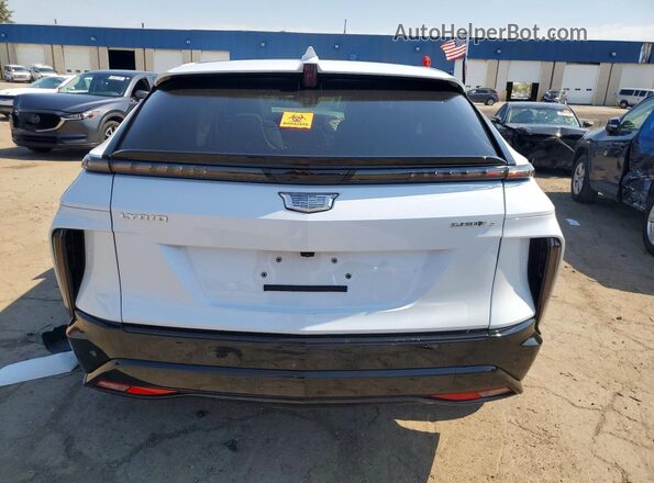 1GYKPURL0TZ308871 2026 CADILLAC OTHER White უკანა ხედი
