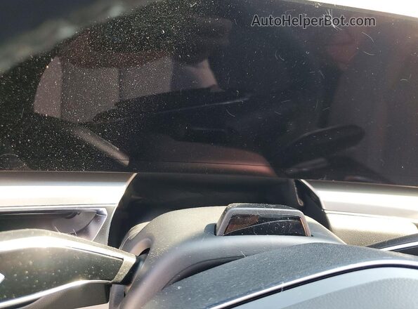 1GYKPURL0TZ308871 2026 CADILLAC OTHER White ხელსაწყოთა პანელის ხედი