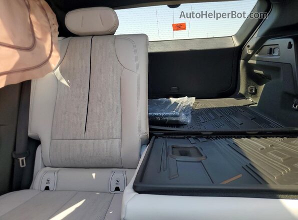 1GYKPURL0TZ308871 2026 CADILLAC OTHER White უკანა სავარძლების ხედი