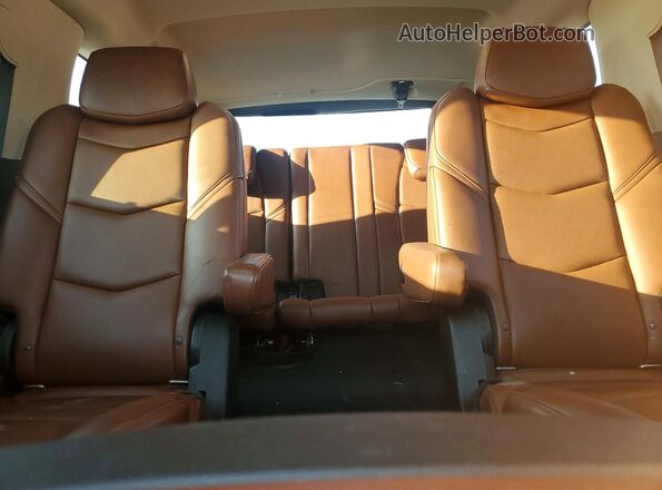 1GYS3BKJ2LR135377 2020 CADILLAC ESCALADE White უკანა სავარძლების ხედი