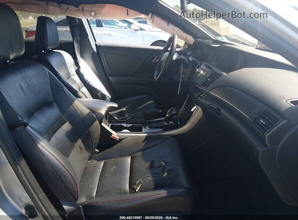1HGCR2F11HA058947 2017 HONDA ACCORD Silver წინა სალონის ხედი