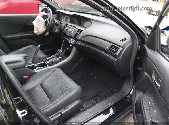 1HGCR2F17HA068124 2017 HONDA ACCORD Черный Вид салона спереди