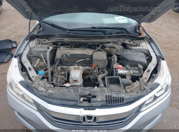 1HGCR2F18HA053972 2017 HONDA ACCORD Silver Vista trasera