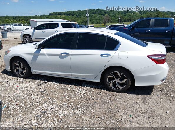 1HGCR2F32GA156644 2016 HONDA ACCORD White Սալոնի 360 աստիճան տեսք