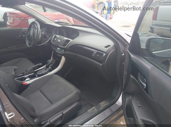 1HGCR2F36HA302013 2017 HONDA ACCORD Gray Вид салону спереду
