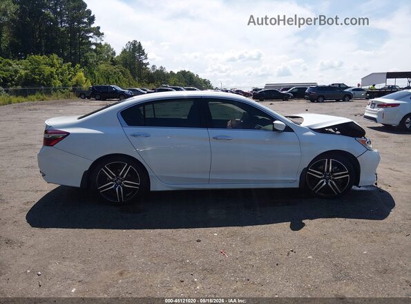 1HGCR2F52HA051847 2017 HONDA ACCORD White Панорамний вид салону 360°
