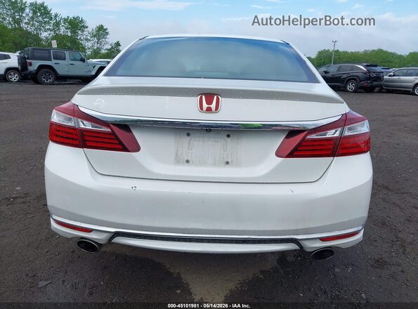 1HGCR2F56HA180741 2017 HONDA ACCORD White 