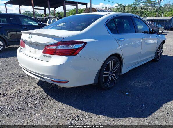 1HGCR2F57HA097335 2017 HONDA ACCORD White Trasero derecho