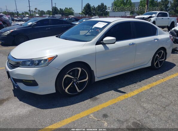 1HGCR2F57HA139809 2017 HONDA ACCORD White Front left