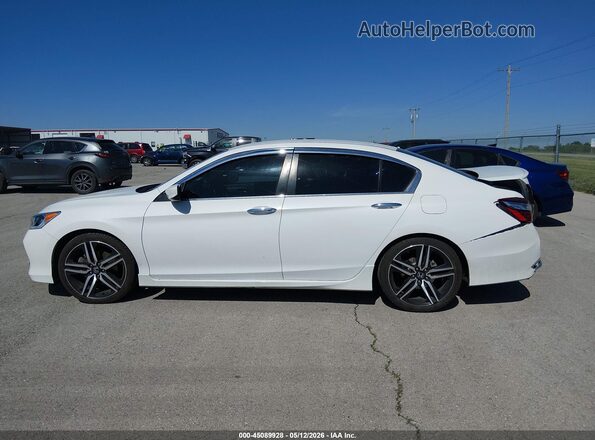 1HGCR2F5XGA132416 2016 HONDA ACCORD White 