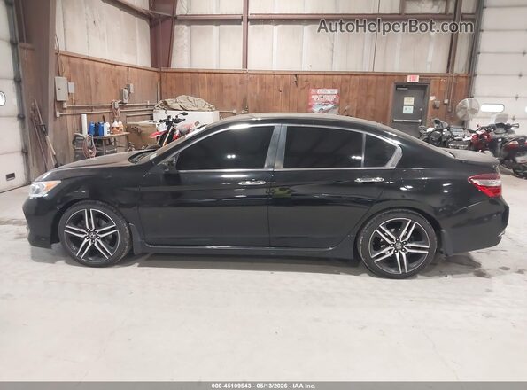1HGCR2F5XHA072378 2017 HONDA ACCORD Black 