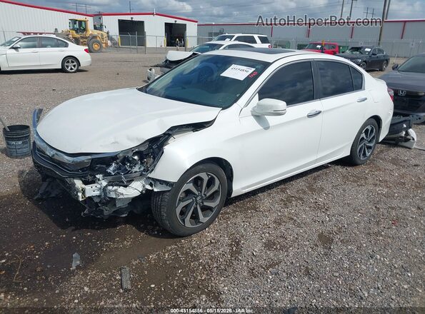 1HGCR2F72HA115211 2017 HONDA ACCORD White 