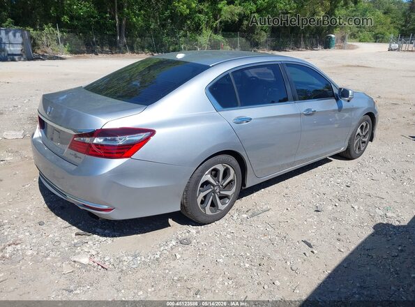 1HGCR2F81HA069914 2017 HONDA ACCORD Silver Задня права чверть