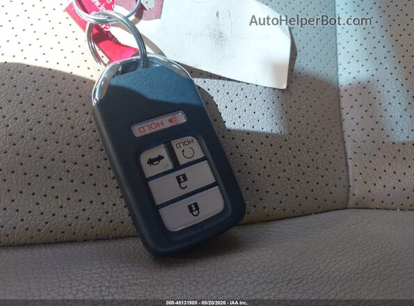 1HGCR2F83HA223832 2017 HONDA ACCORD White Вид панелі приладів