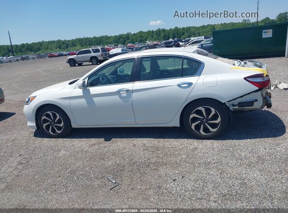 1HGCR2F83HA223832 2017 HONDA ACCORD White Панорамний вид салону 360°