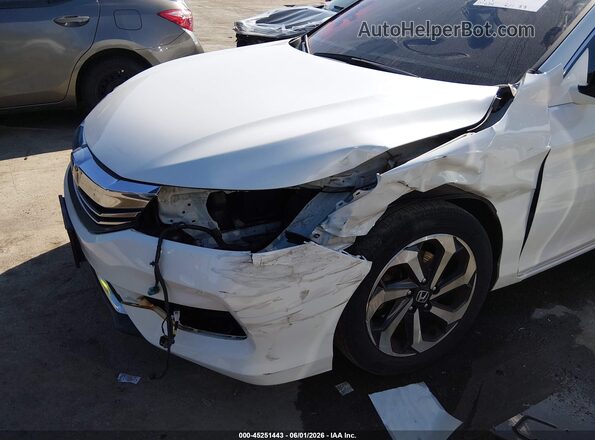 1HGCR2F88GA036309 2016 HONDA ACCORD White Դիմացի տեսք