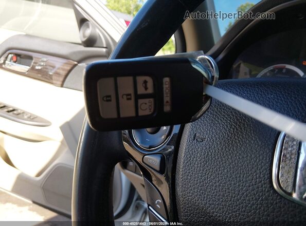 1HGCR2F88GA036309 2016 HONDA ACCORD White Առջևի վահանակի տեսք