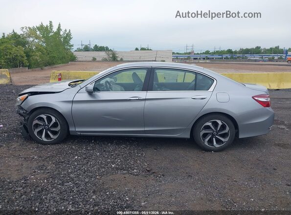 1HGCR2F91HA153904 2017 HONDA ACCORD Серебряный 