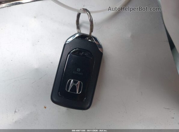 1HGCR2F91HA153904 2017 HONDA ACCORD Серебряный 