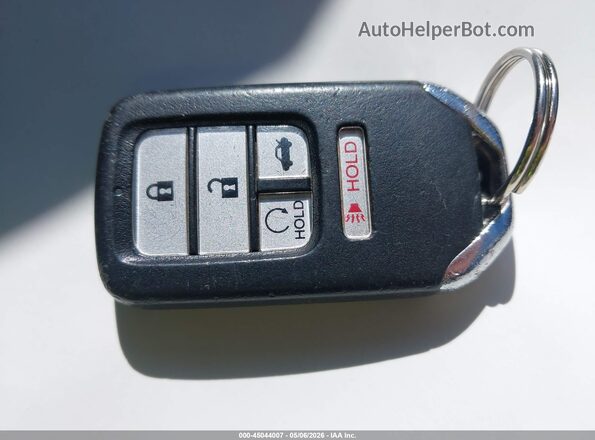 1HGCR2F99GA160176 2016 HONDA ACCORD White 