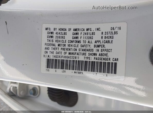 1HGCR3F89GA032811 2016 HONDA ACCORD White 