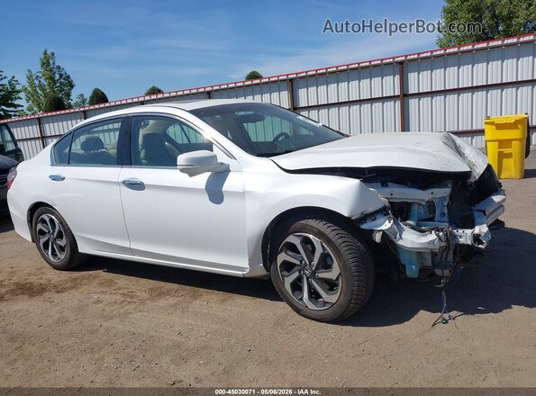 1HGCR3F89GA032811 2016 HONDA ACCORD White 