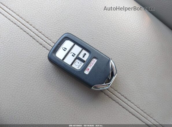1HGCR3F94HA012895 2017 HONDA ACCORD White წინა პანელის ხედი