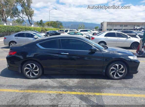 1HGCT1B36HA004501 2017 HONDA ACCORD Black Вид задньої частини салону
