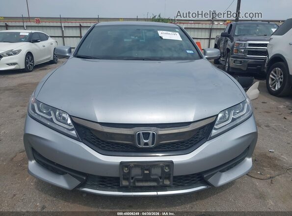 1HGCT1B79HA008206 2017 HONDA ACCORD Silver Widok zestawu wskaźników