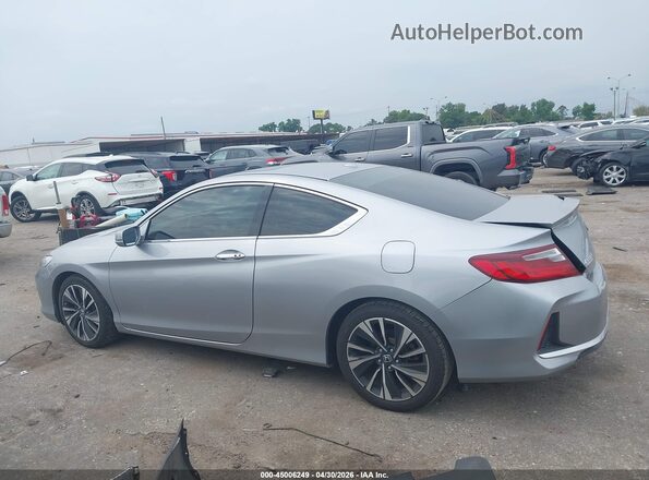 1HGCT1B79HA008206 2017 HONDA ACCORD Silver Widok wnętrza 360 stopni