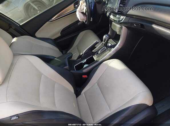 1HGCT1B88GA012870 2016 HONDA ACCORD White Front interior view