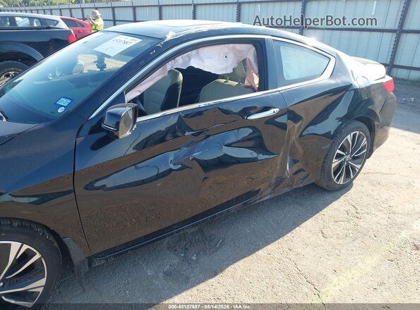 1HGCT2B92HA005221 2017 HONDA ACCORD Black Widok z przodu