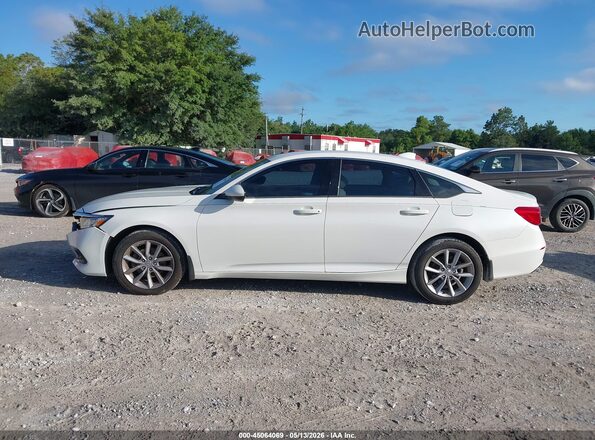 1HGCV1F10MA062584 2021 HONDA ACCORD White Vista interior de 360 grados