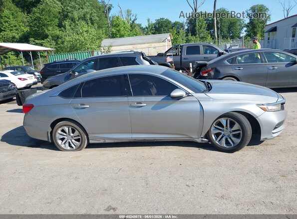 1HGCV1F12KA065287 2019 HONDA ACCORD Silver Սալոնի հետևի տեսք