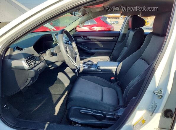 1HGCV1F13JA065362 2018 HONDA ACCORD White 