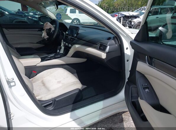 1HGCV1F13MA050607 2021 HONDA ACCORD White Vista interior delantera