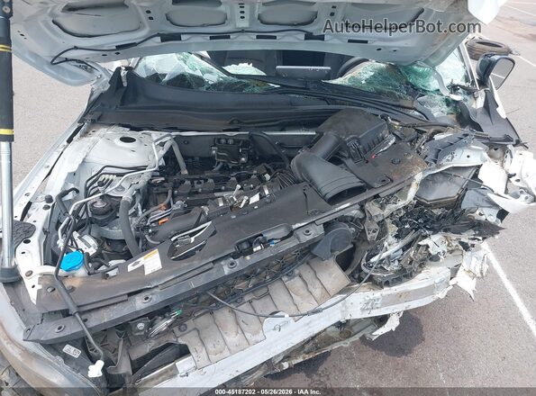 1HGCV1F15JA064004 2018 HONDA ACCORD White Widok z tyłu