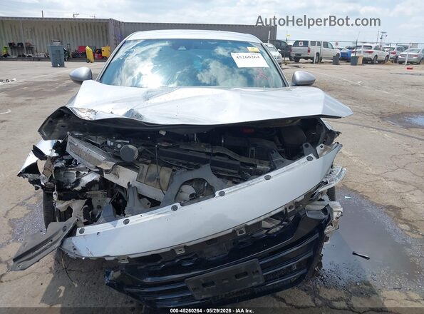 1HGCV1F15JA200566 2018 HONDA ACCORD Silver Սարքավորումների վահանակի տեսք